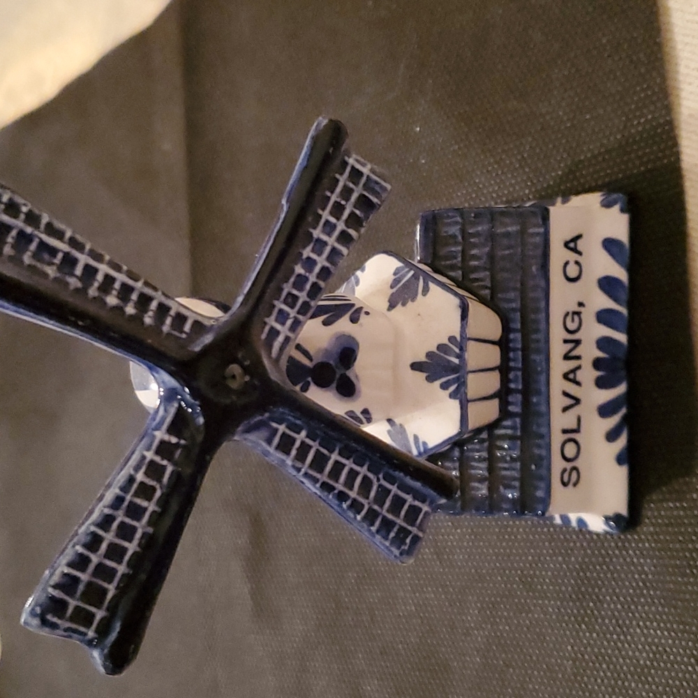 DELFT BLUE DOIS HOLLAND PORCELAIN HAND PAINTED WINDMILL